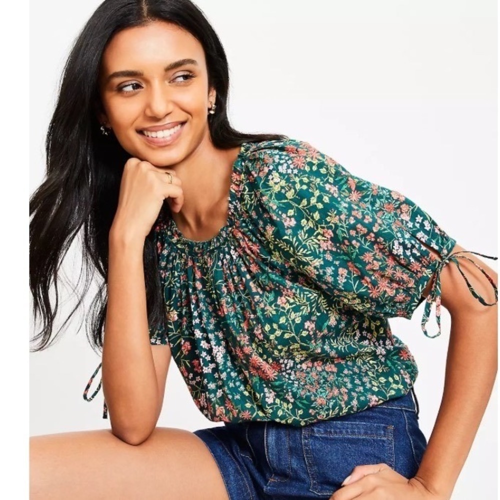 LOFT Women's Green Floral Smocked Off-Shoulder Puff Sleeve Crop Top Blouse